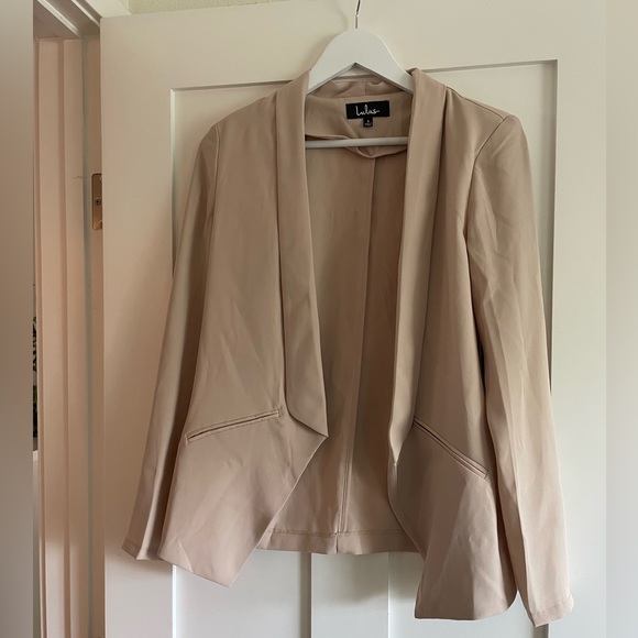 ✨📋 Lulu’s Miss Punctuality Taupe Lightweight Blazer - S📋✨ - Picture 6 of 11